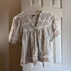 Old Navy boho tan and white shirt